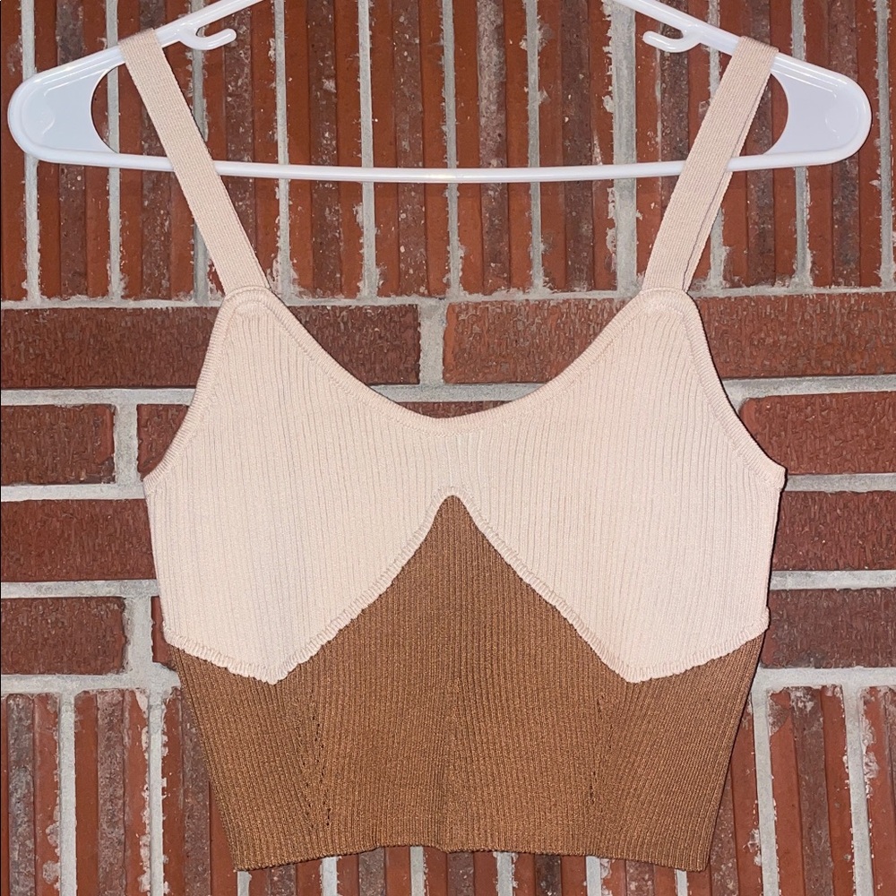New Cider Women’s tank sweater crop large